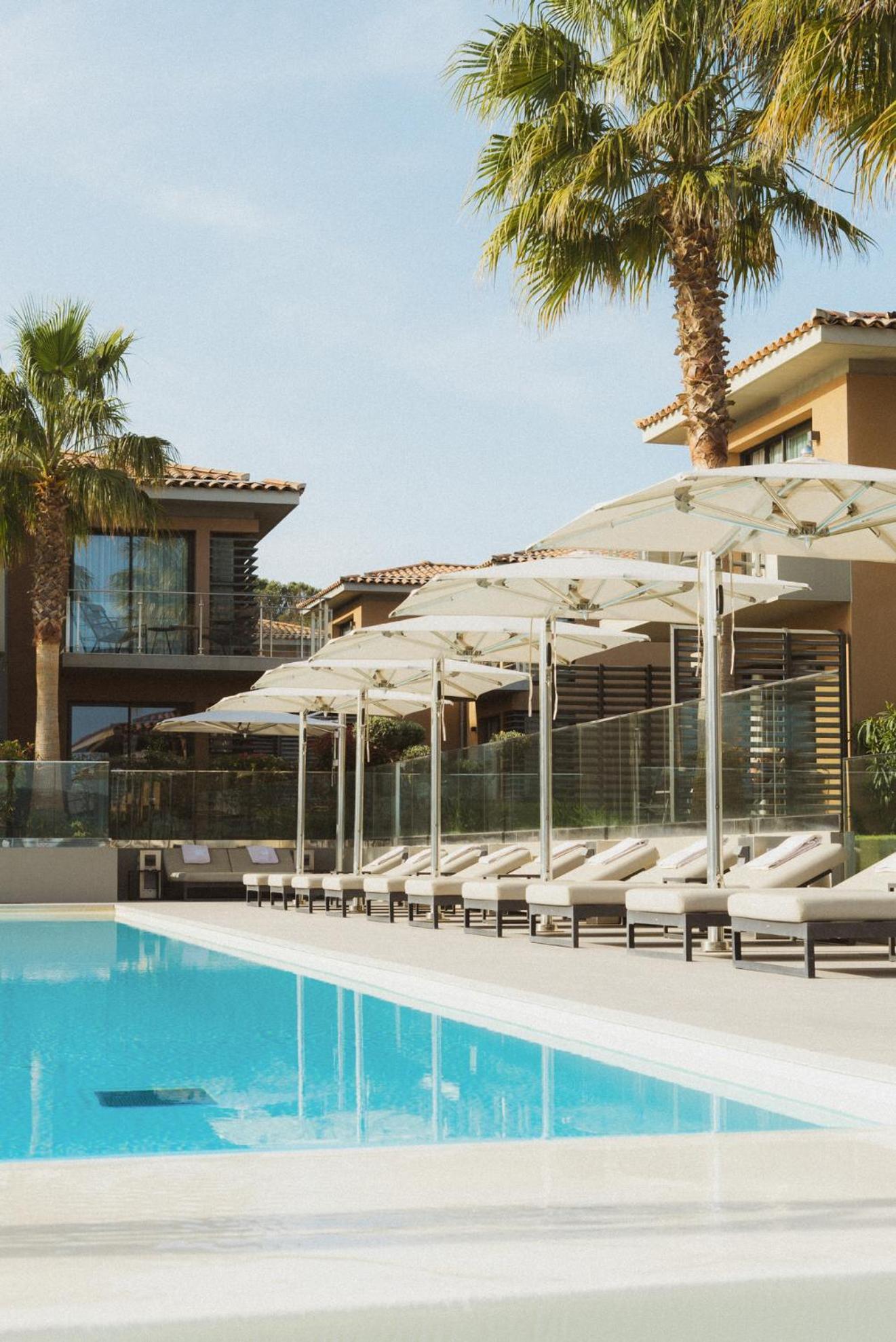 Kube Saint-Tropez Hotel Gassin Exterior photo