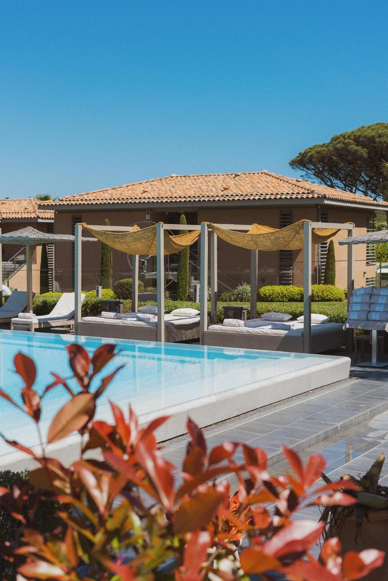 Kube Saint-Tropez Hotel Gassin Exterior photo