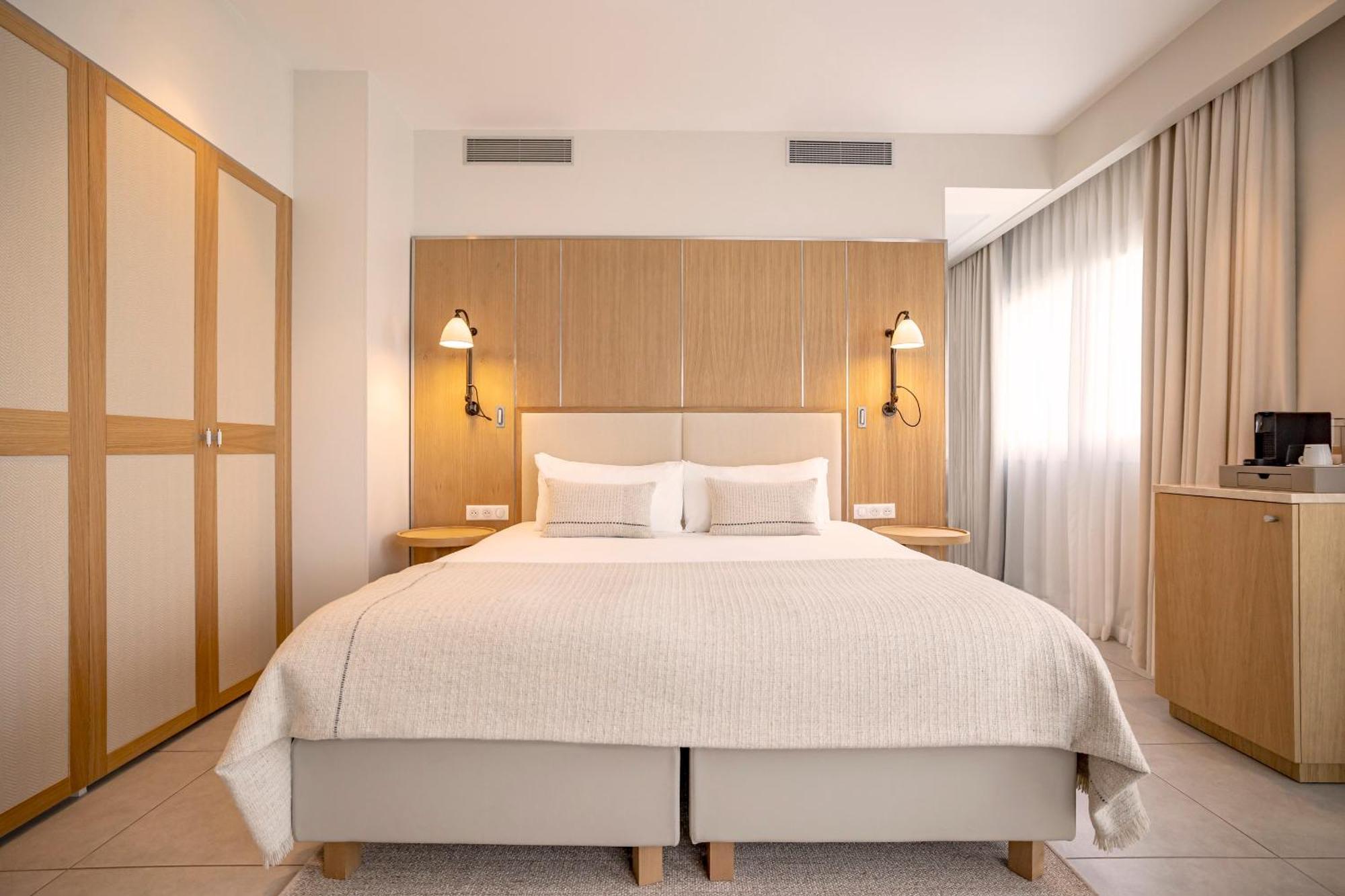 Kube Saint-Tropez Hotel Gassin Exterior photo