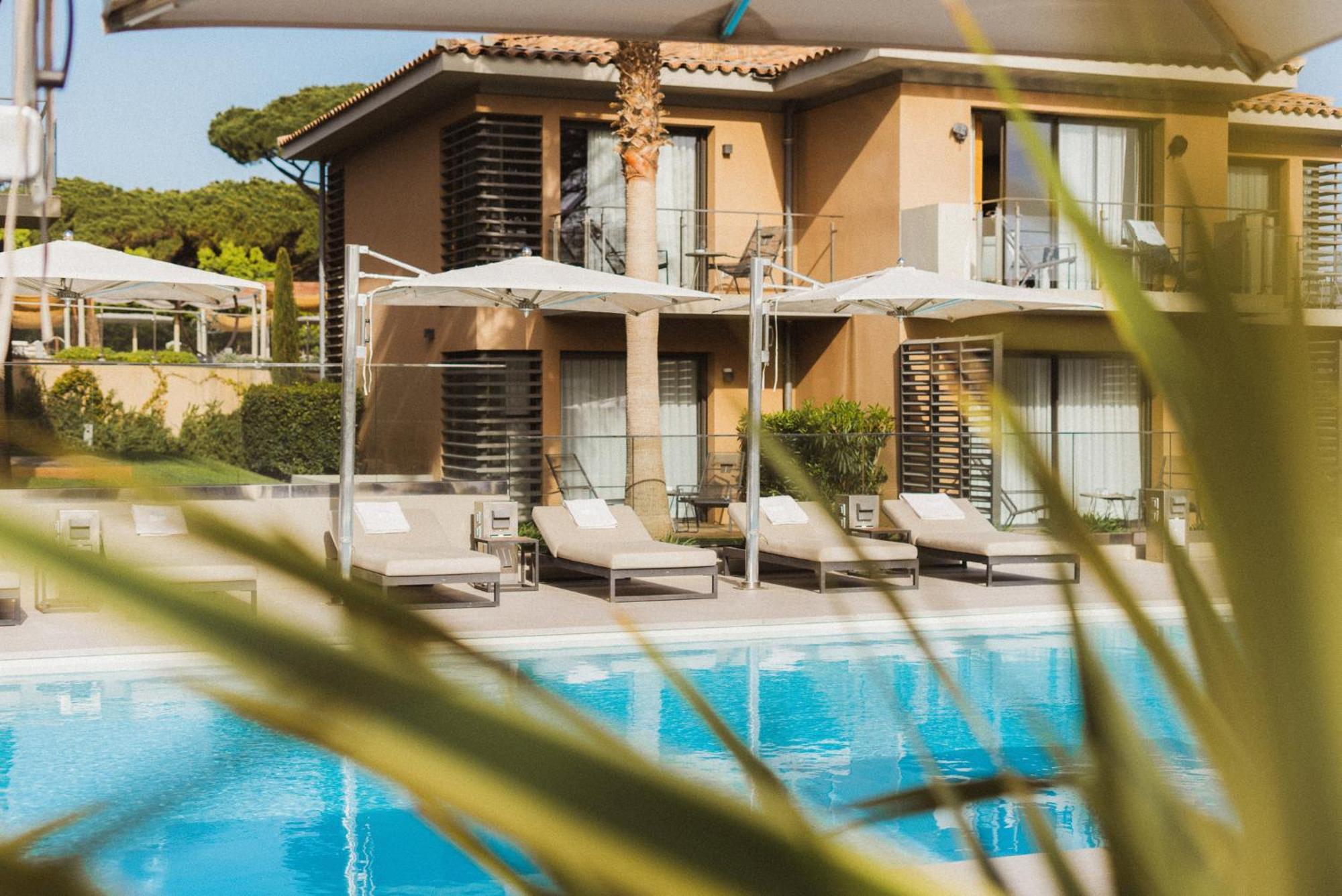 Kube Saint-Tropez Hotel Gassin Exterior photo